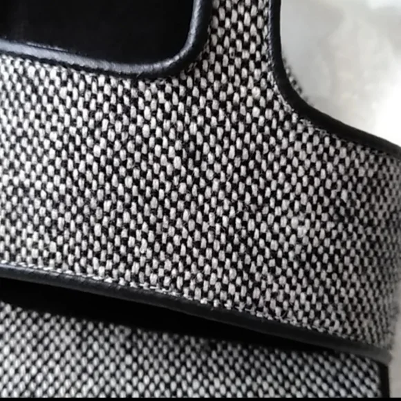 Hype Tweed Shoes Chunky Flared Heels Square Toe 7M - Picture 4 of 8